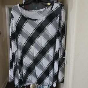 Maurices Black and Gray Long Sleeve Blouse